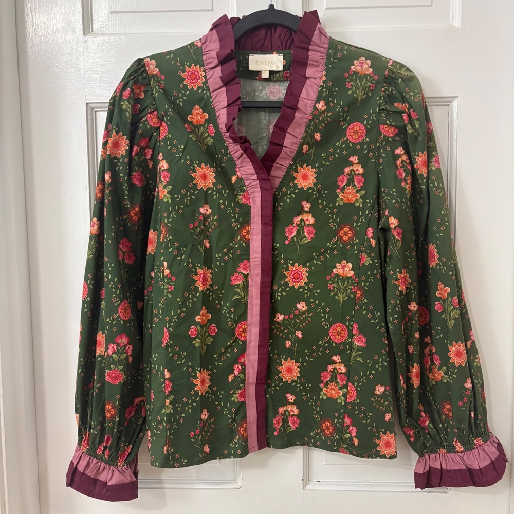 Entro Ruffle Front Floral Blouse S Cottagecore Prairie Whimsical Boho NEW
